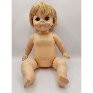 Vintage 1965 Vogue Baby Doll Sleep Eyes Blonde Green Eyes Nude 12in